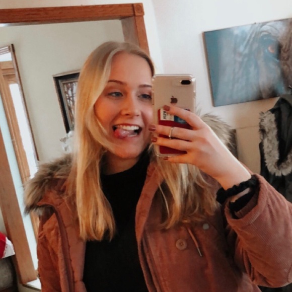 ellaagatorr